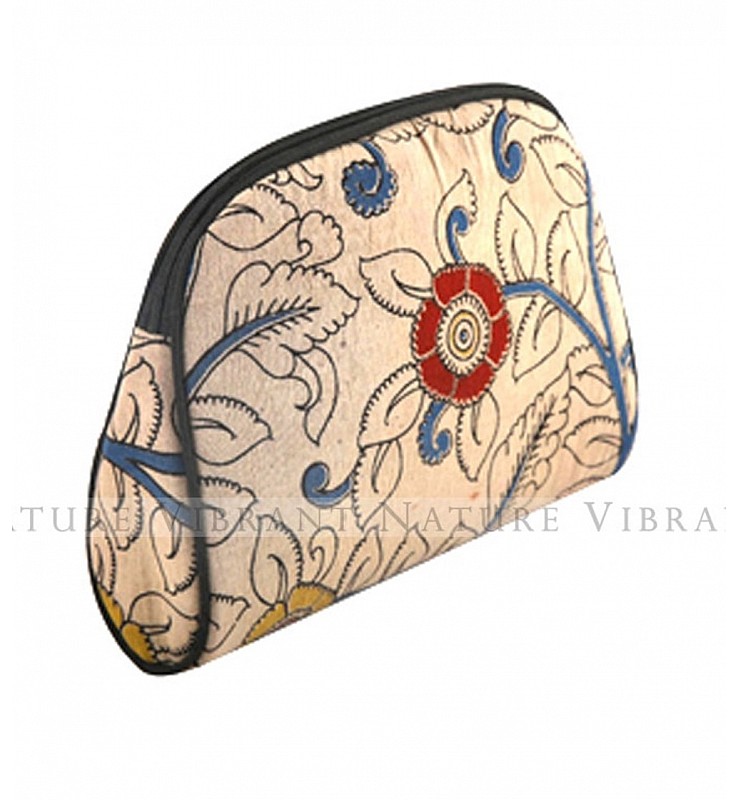 Zipped Saree Bags with handle – Kalamkari panel, Print (Set of 10 @160/-) –  Paalaguttapalle Bags