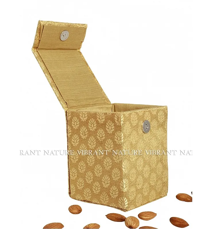 Banaras Square Magnetic Mini Box