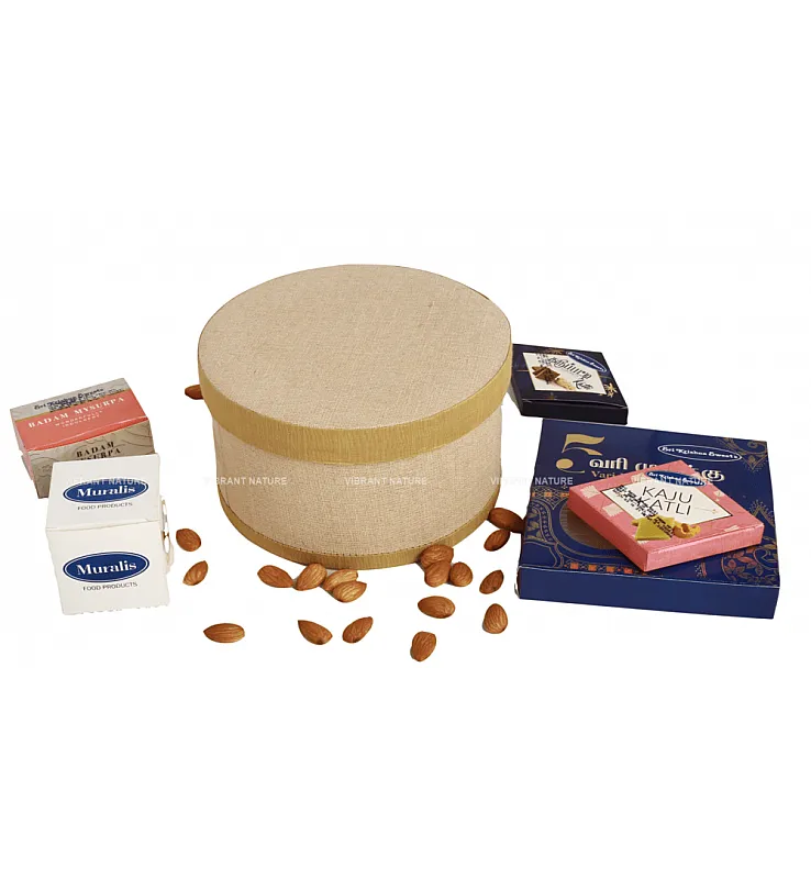Juco with Silk Cotton Round Gift Box