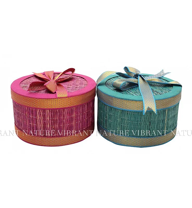 Kora Grass Round Ribbon Gift box