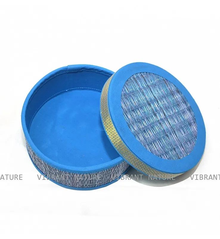 Kora Grass Round Gift Box