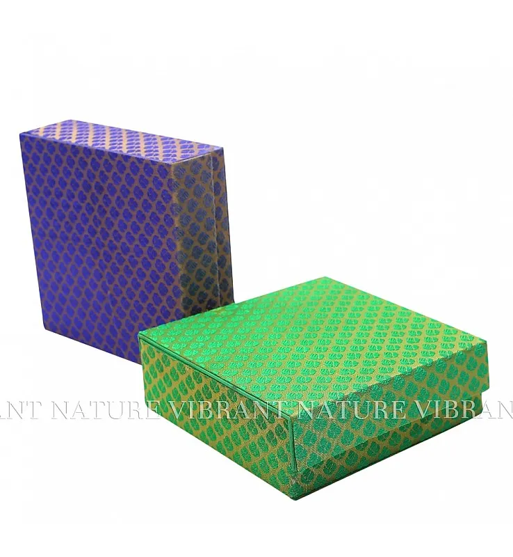 Banaras Square Magnet Gift Box