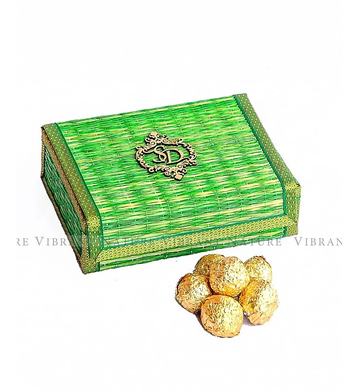 Kora Grass Save the Date Box
