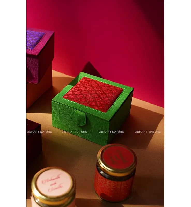 Silk Cotton with Banaras Square Magnetic Gift Box