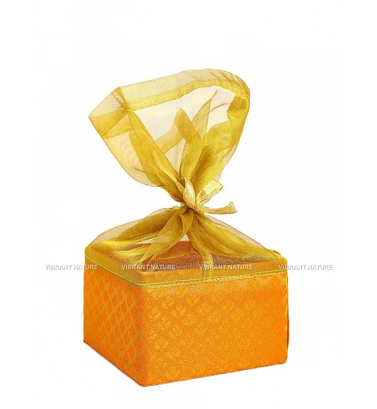 Banaras Golden Square Potli