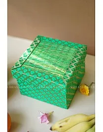Banaras and Kora Grass Square Gift Box